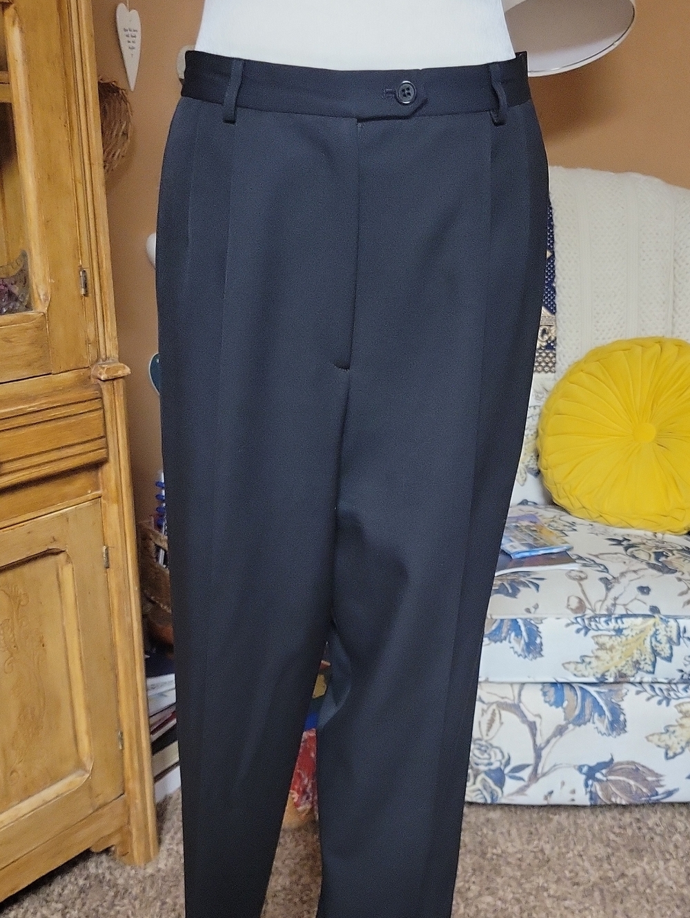 Talbots 100% Wool Black Pleated Dress Pants Trousers Fully Lined Womens Sz 10
